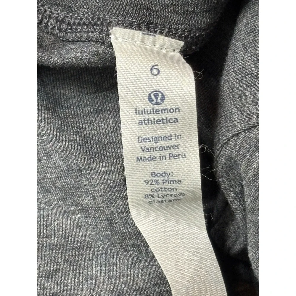 Lululemon Long Sleeve Cropped Mock Neck Shirt Womens‎ 6 Gray EUC Athleisure Yoga
